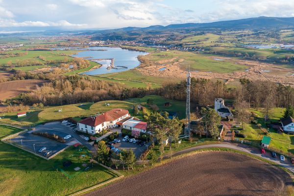 Panorama Hotel Am Frankenstein oberhalb von Bad Salzungen aus der Luft